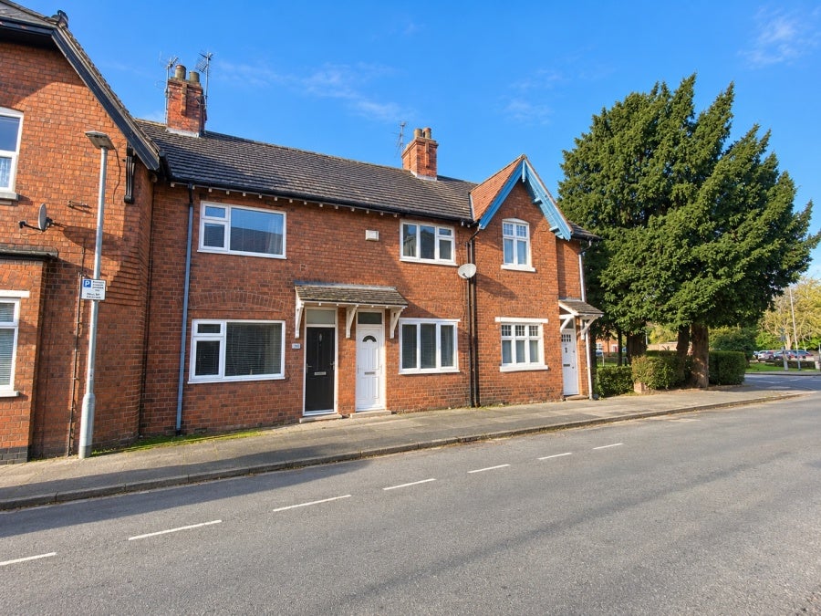 House Station Road in Brough