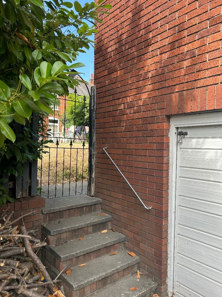 Flat Narborough Road in Leicester