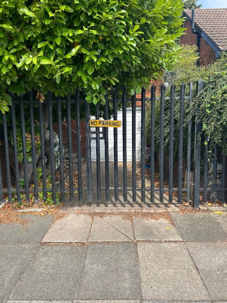 Flat Narborough Road in Leicester