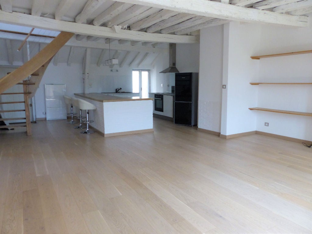 Flat Quai du Châtelet in Orléans