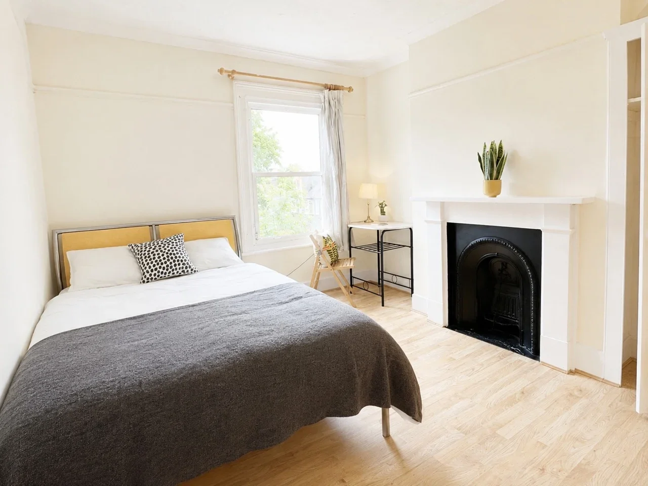 Room Evelyn Street in Greater London
