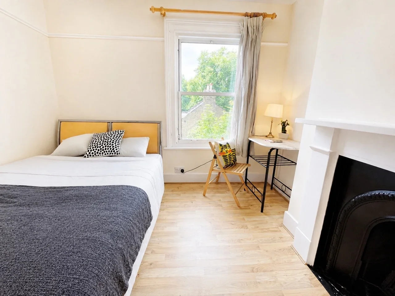 Room Evelyn Street in Greater London