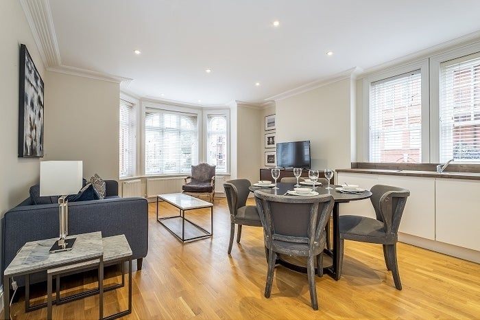 Flat King Street in Greater London