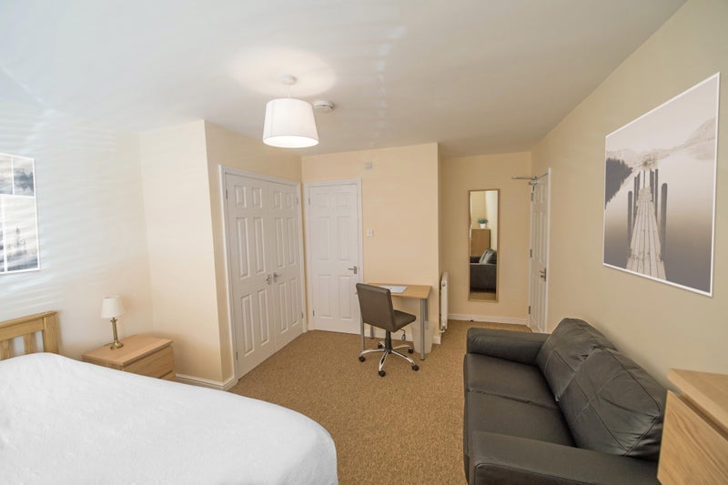 Room Netherwood Gardens in Cheltenham