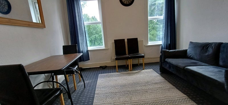 Room Sandon Road in Birmingham