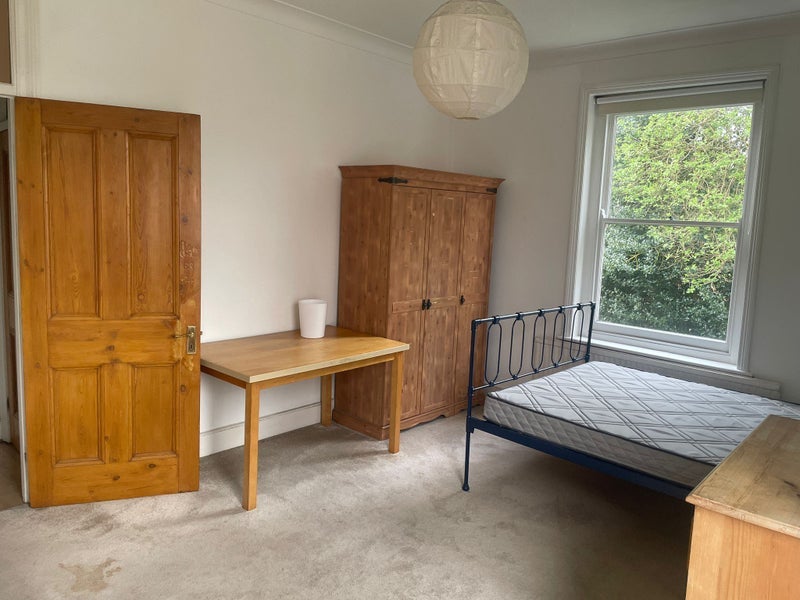 Room Park Hill in Greater London