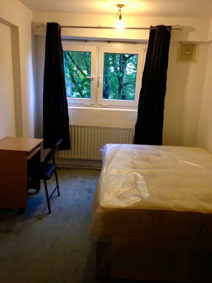 Flat Paul Street in Greater London