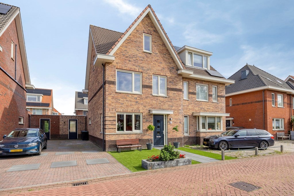 Huis Simon Vestdijksingel 45 in Berkel en Rodenrijs