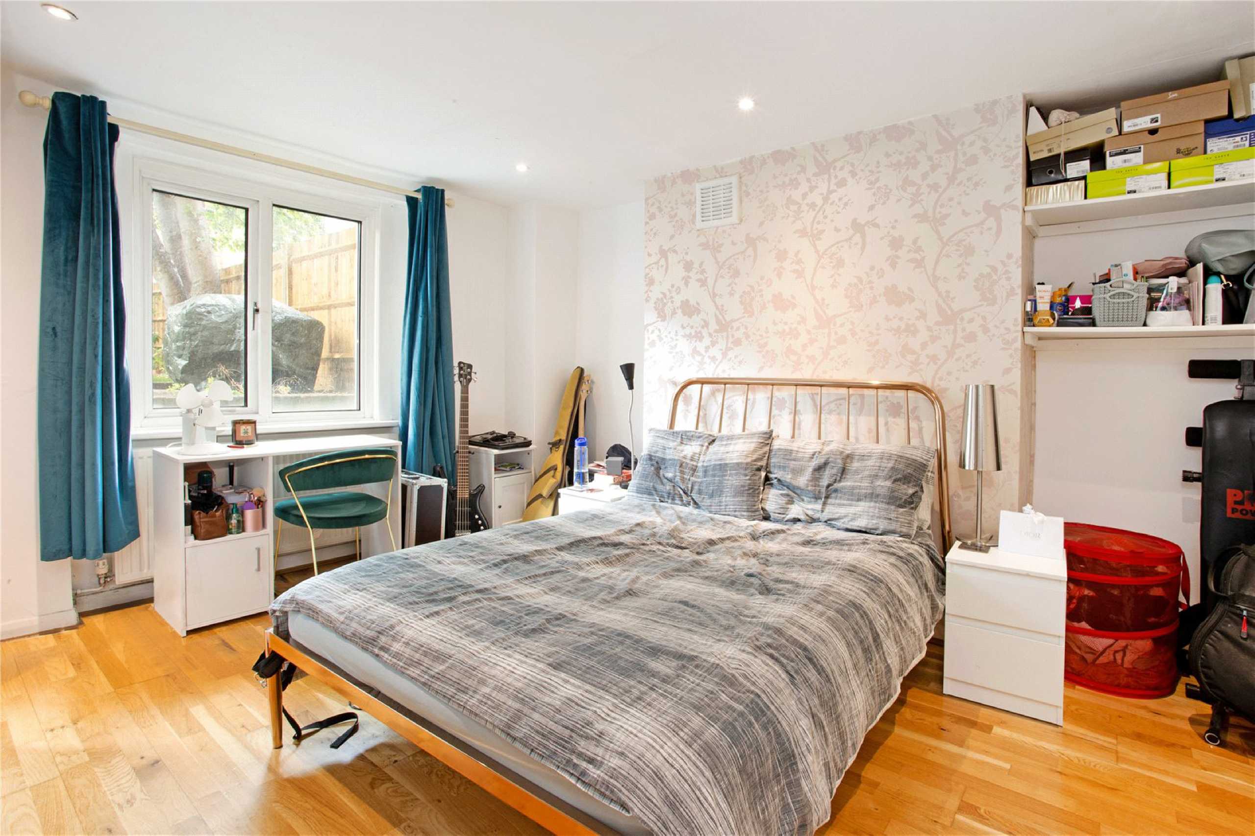 Flat Loughborough Road in Greater London