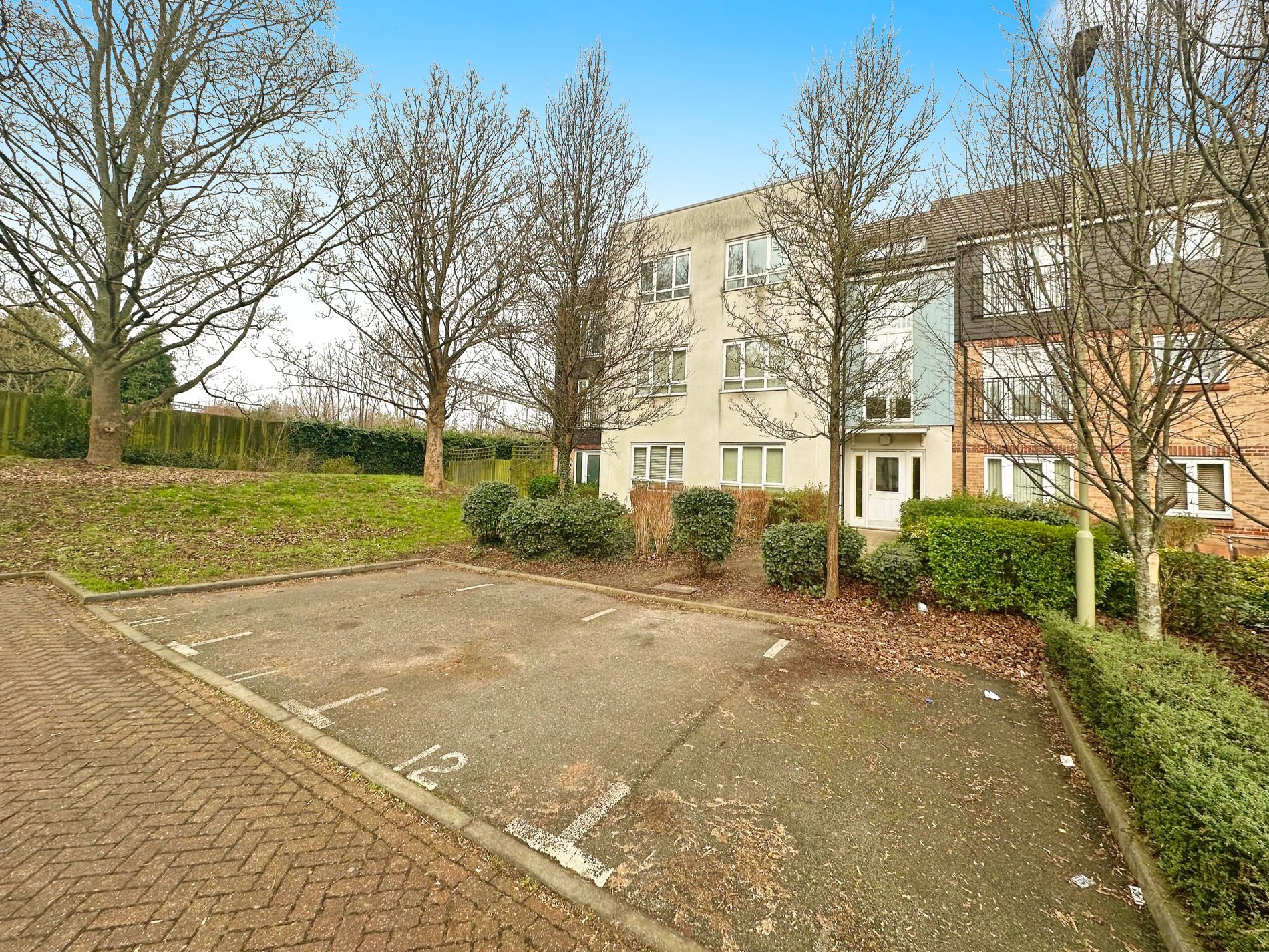 Flat Thornhill in North Weald Bassett