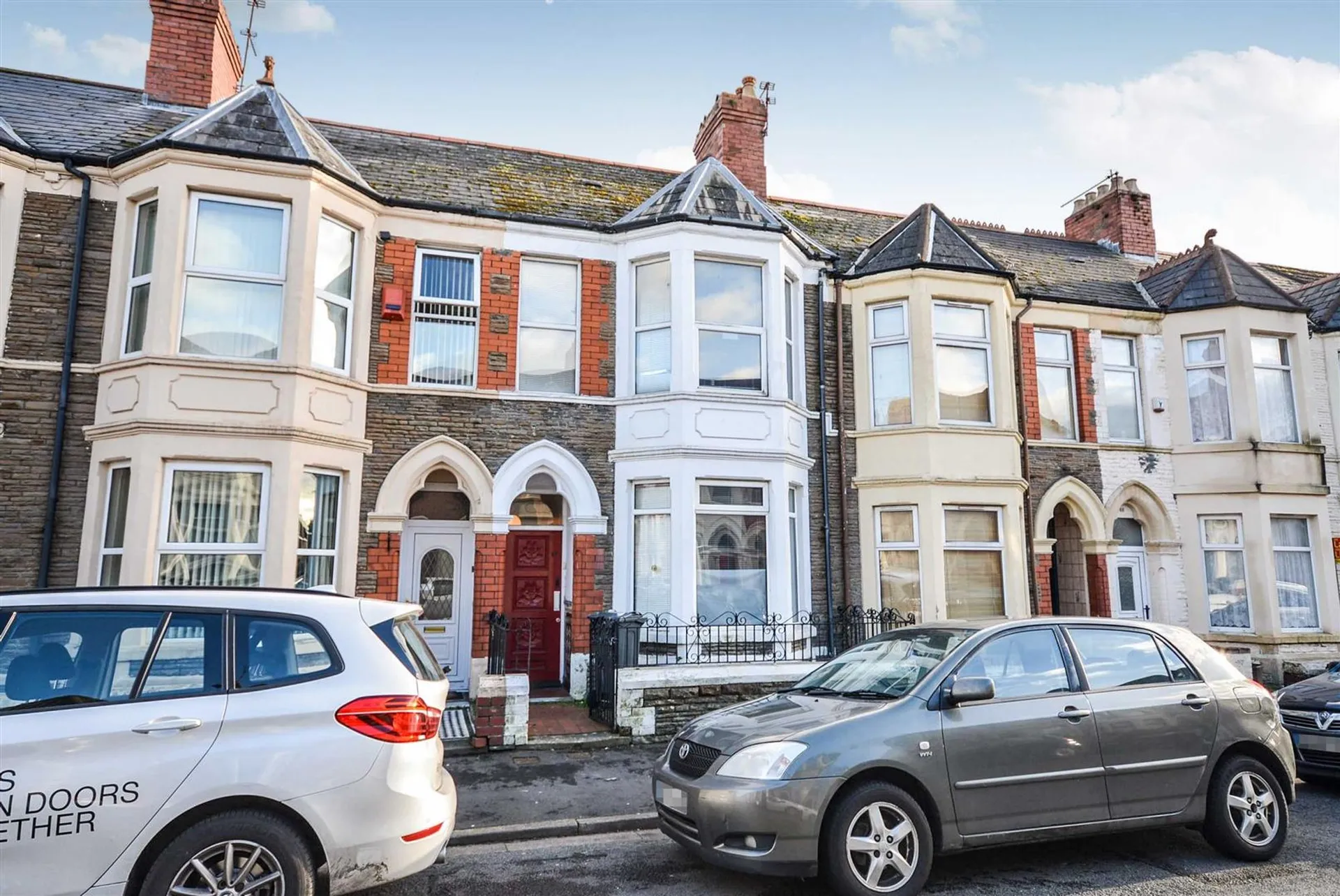 House Dogfield Street in Cardiff