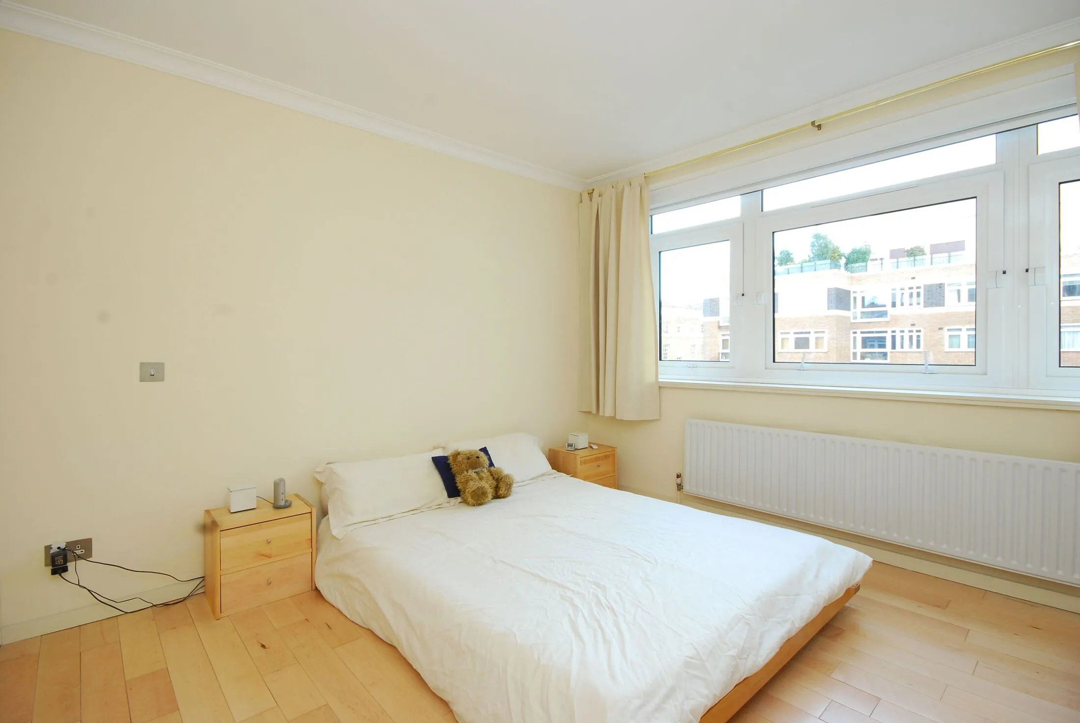 Flat Marylebone Road in City of Westminster