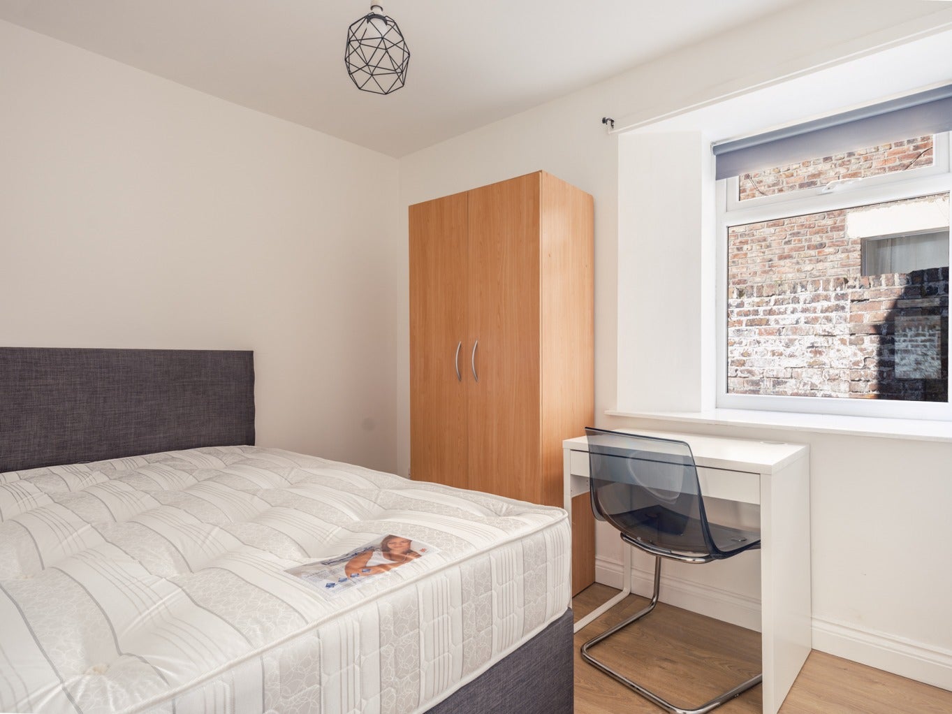 Flat Eslington Terrace in Newcastle upon Tyne