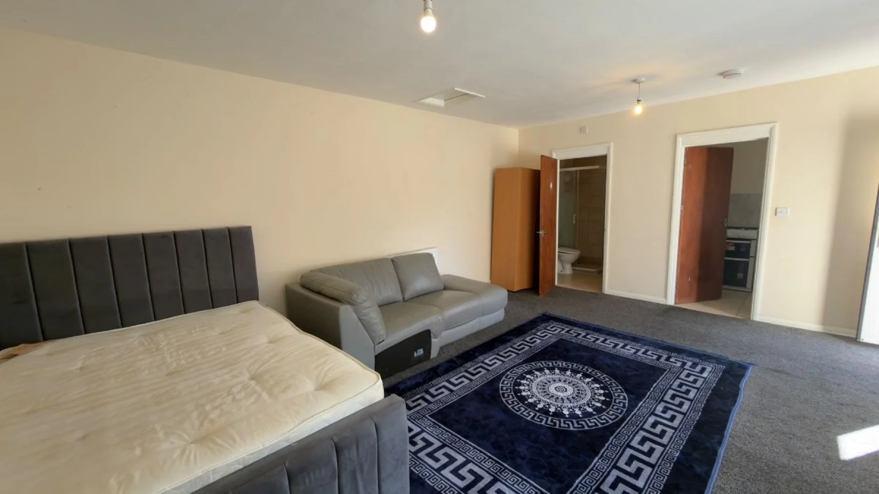 Flat Thurgarton Street in Nottingham