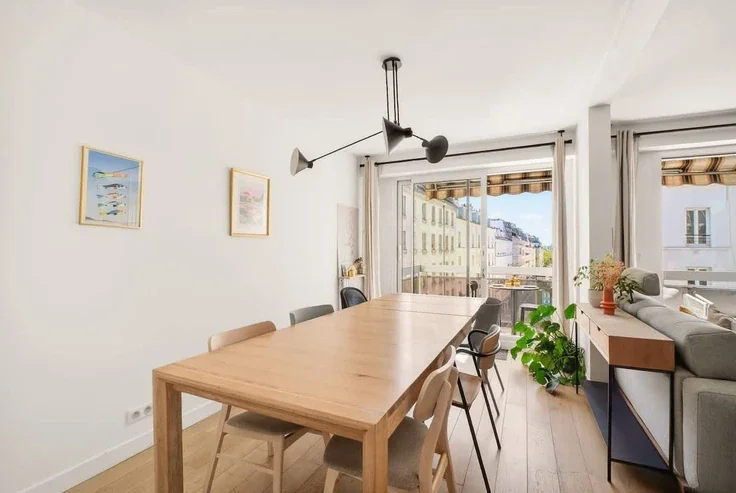 Appartement Avenue de la République à Paris