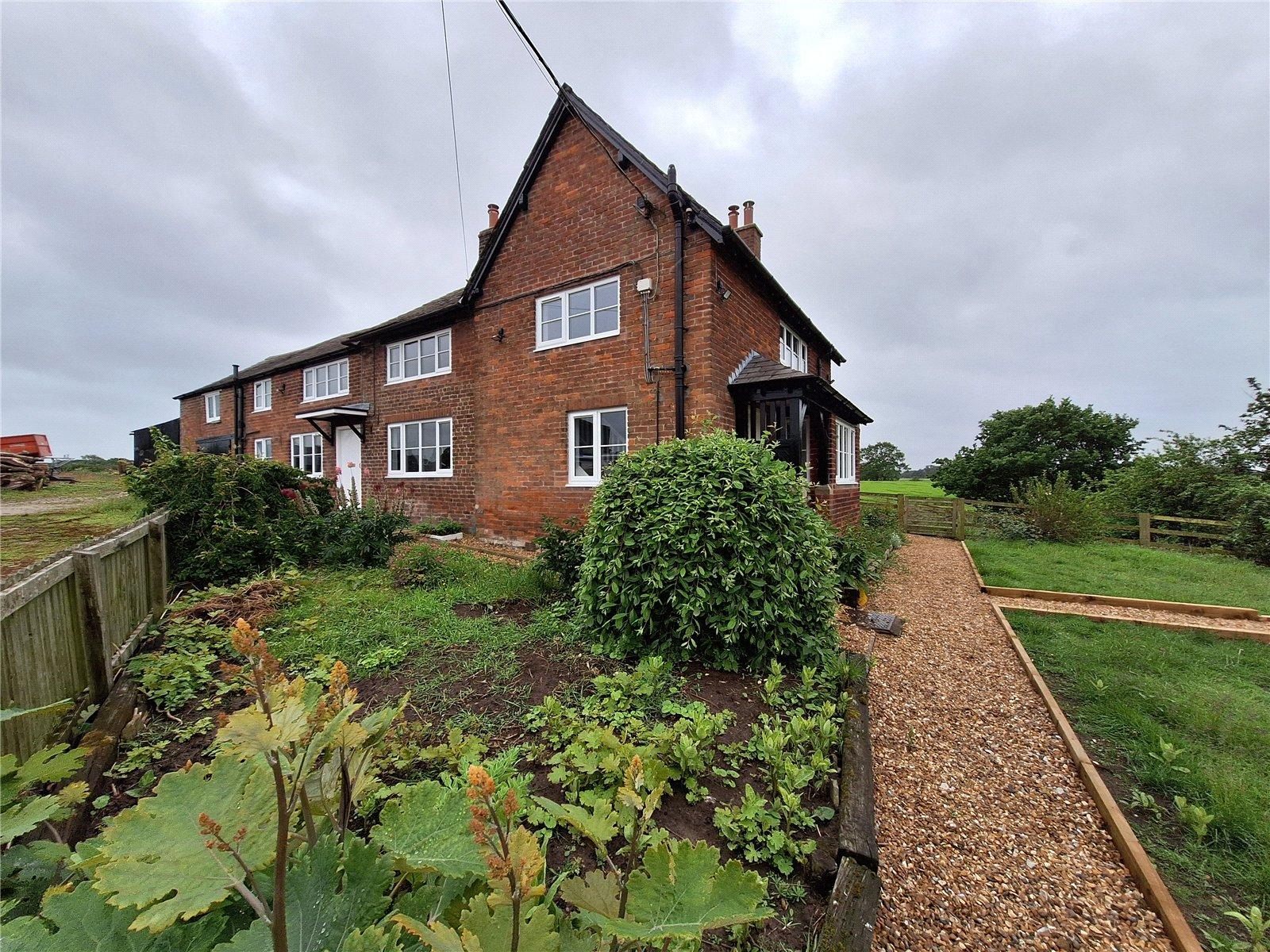 House Boundary Lane in Lower Withington