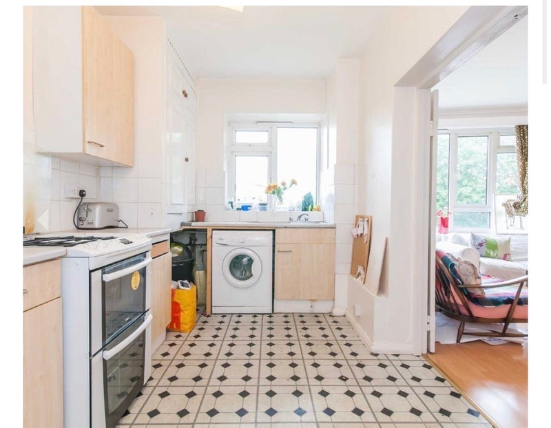 Room St. Pancras Way in Greater London