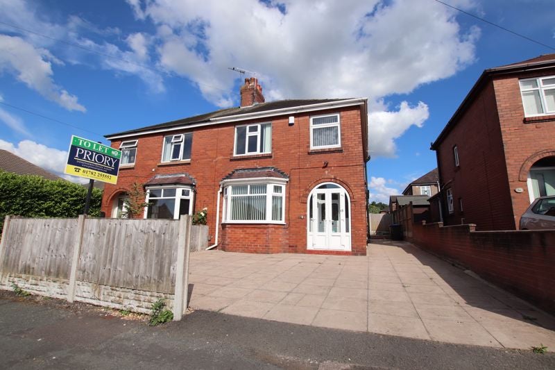 House Moorfield Avenue in Staffordshire Moorlands