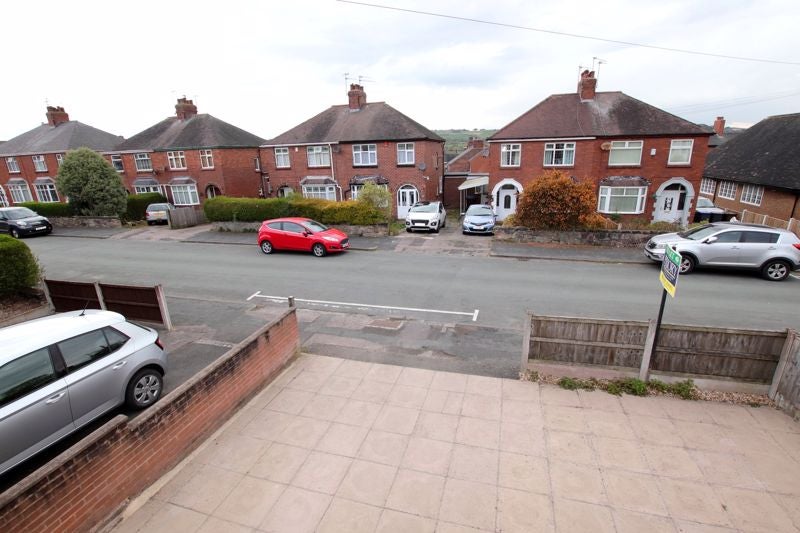 House Moorfield Avenue in Staffordshire Moorlands