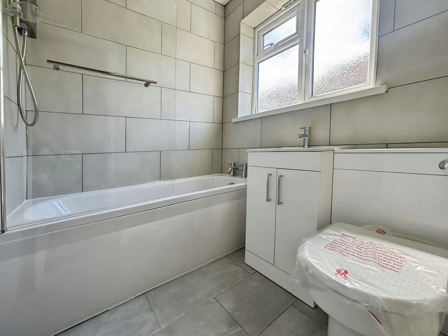 Flat Caerleon Close in Greater London