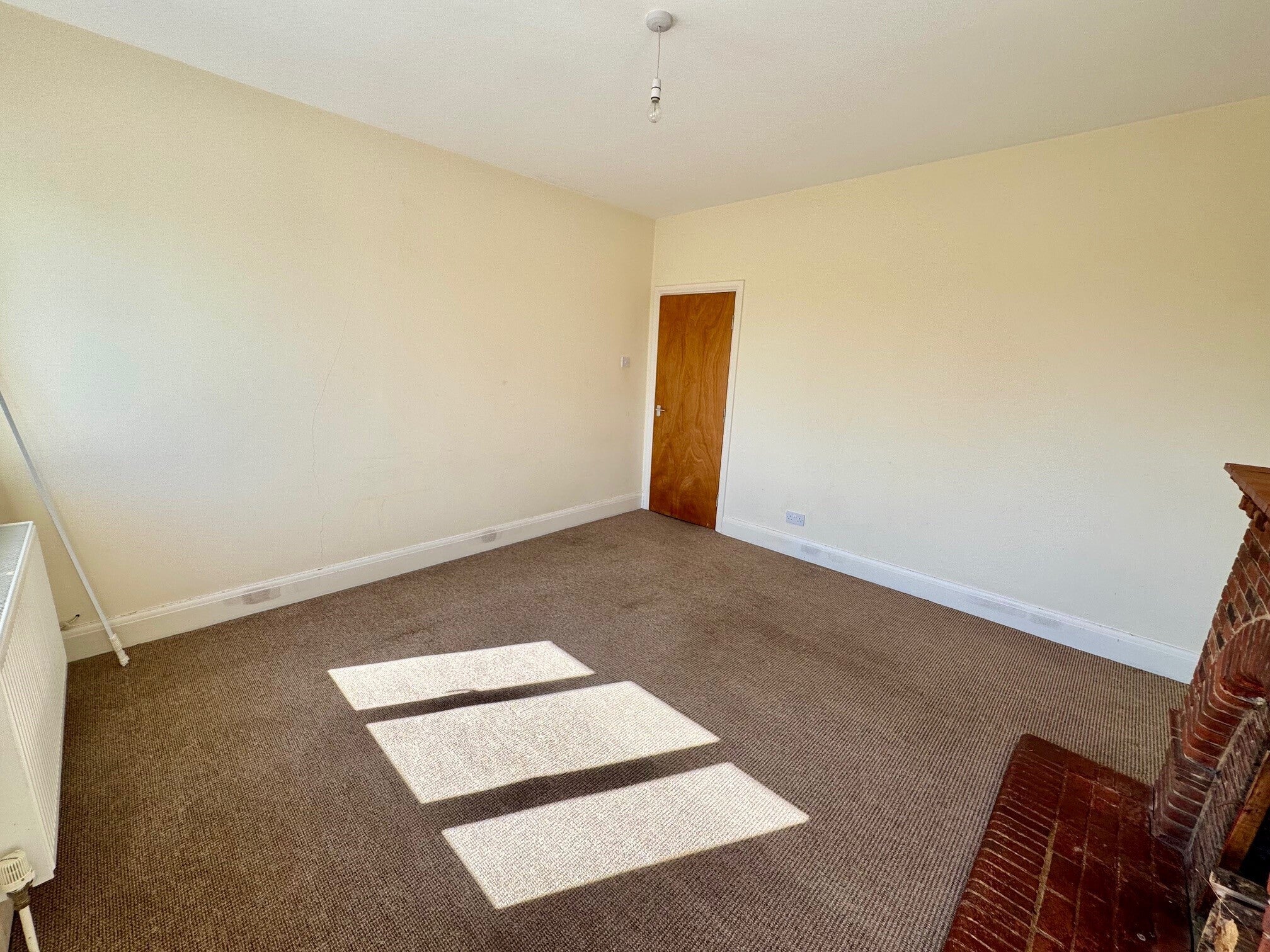 Flat Monyhull Hall Road in Birmingham