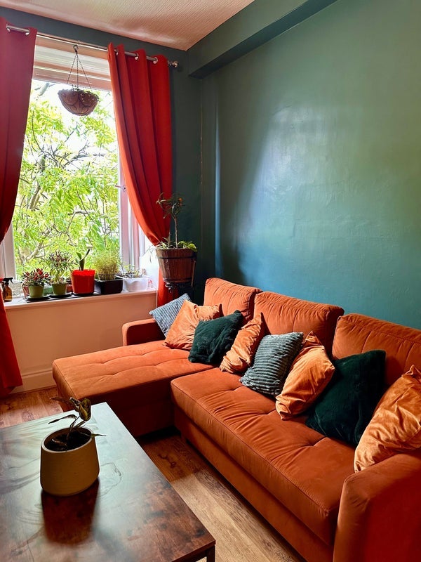 Room Restalrig Road South in City of Edinburgh