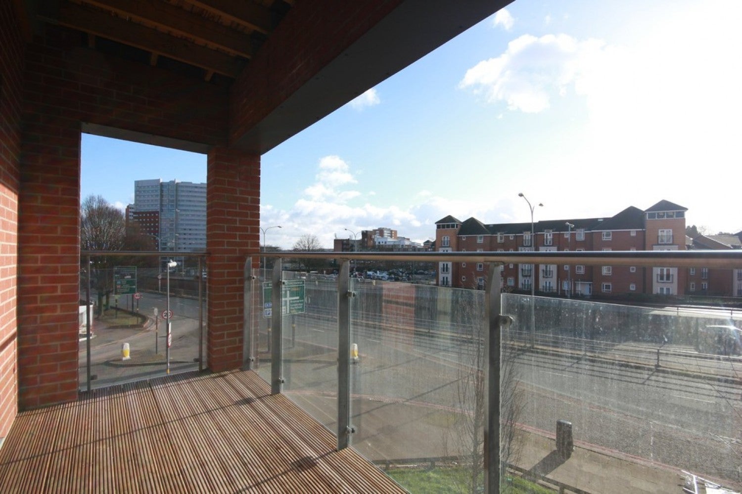 Flat Windrush Grove in Birmingham