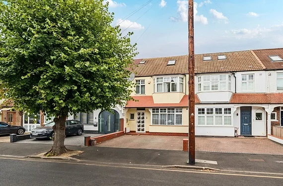 House Bushey Road in Greater London