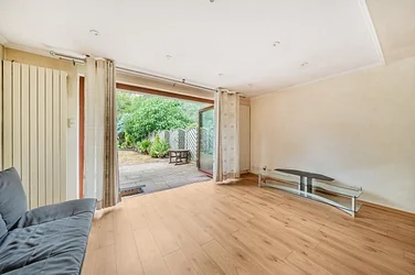 House Bushey Road in Greater London