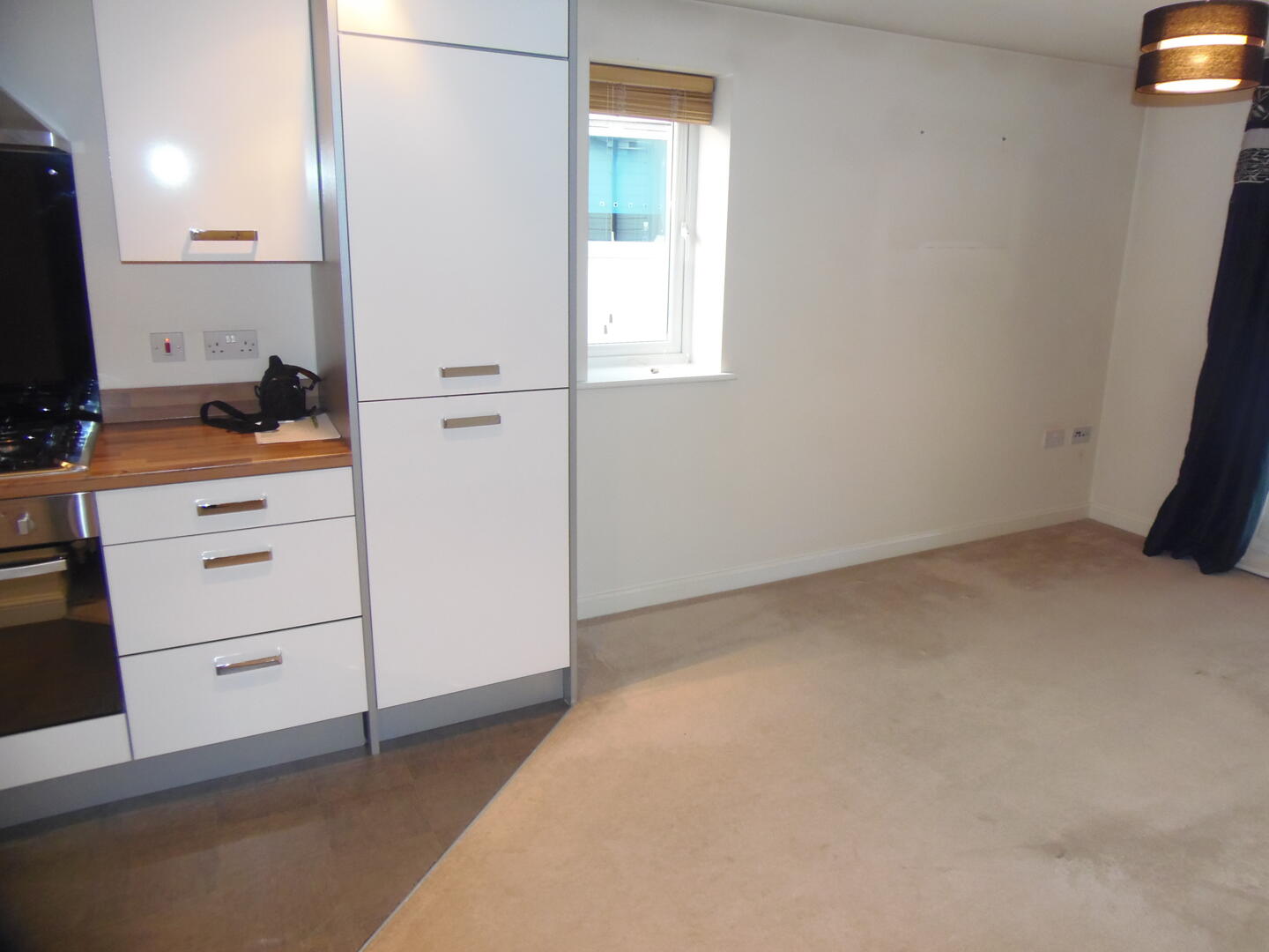 Flat Onyx Crescent in Leicester