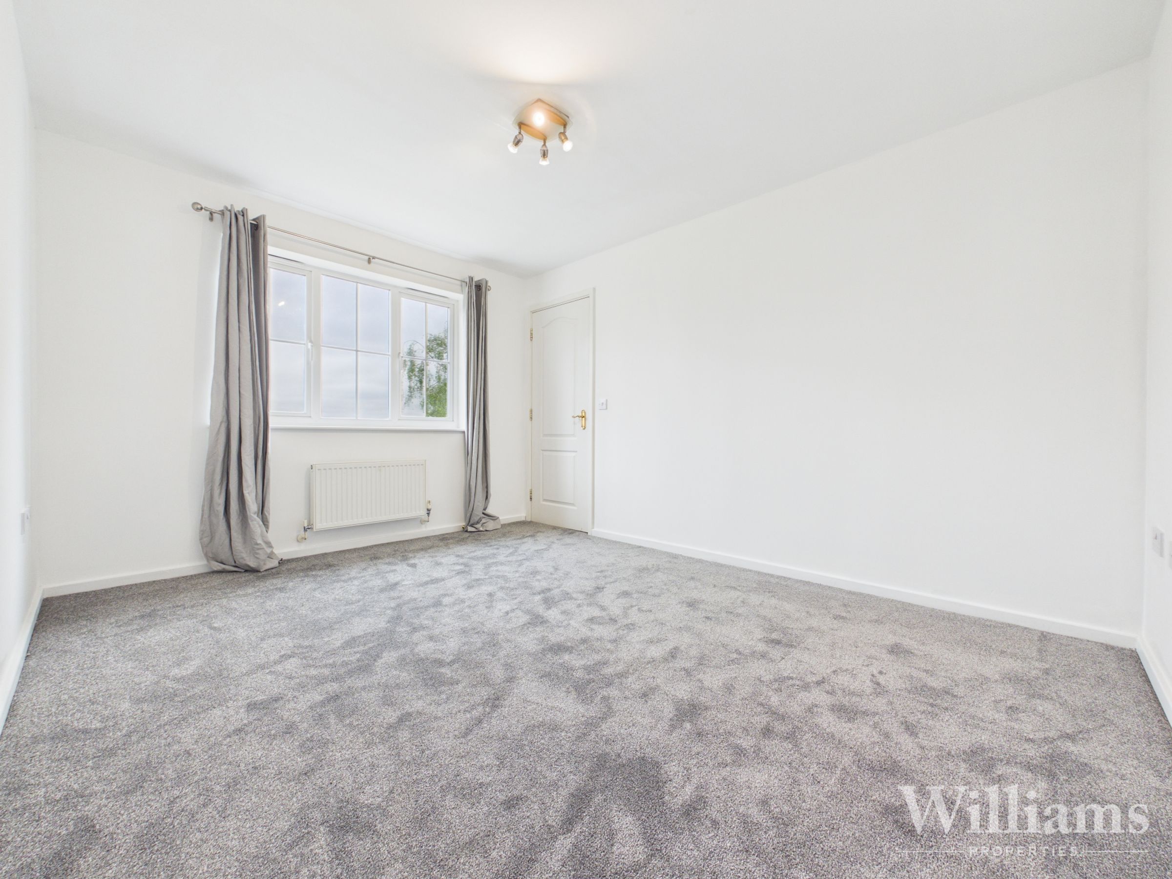 House Almond Tree Drive in Weston Turville
