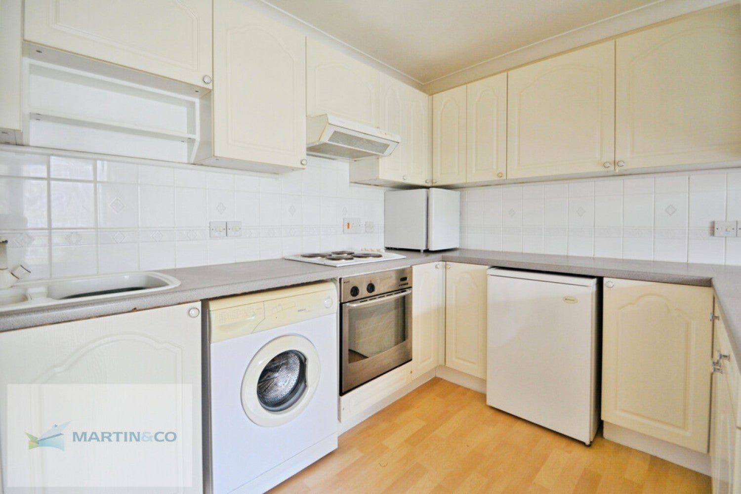 Flat Chapel Avenue in Borough of Runnymede