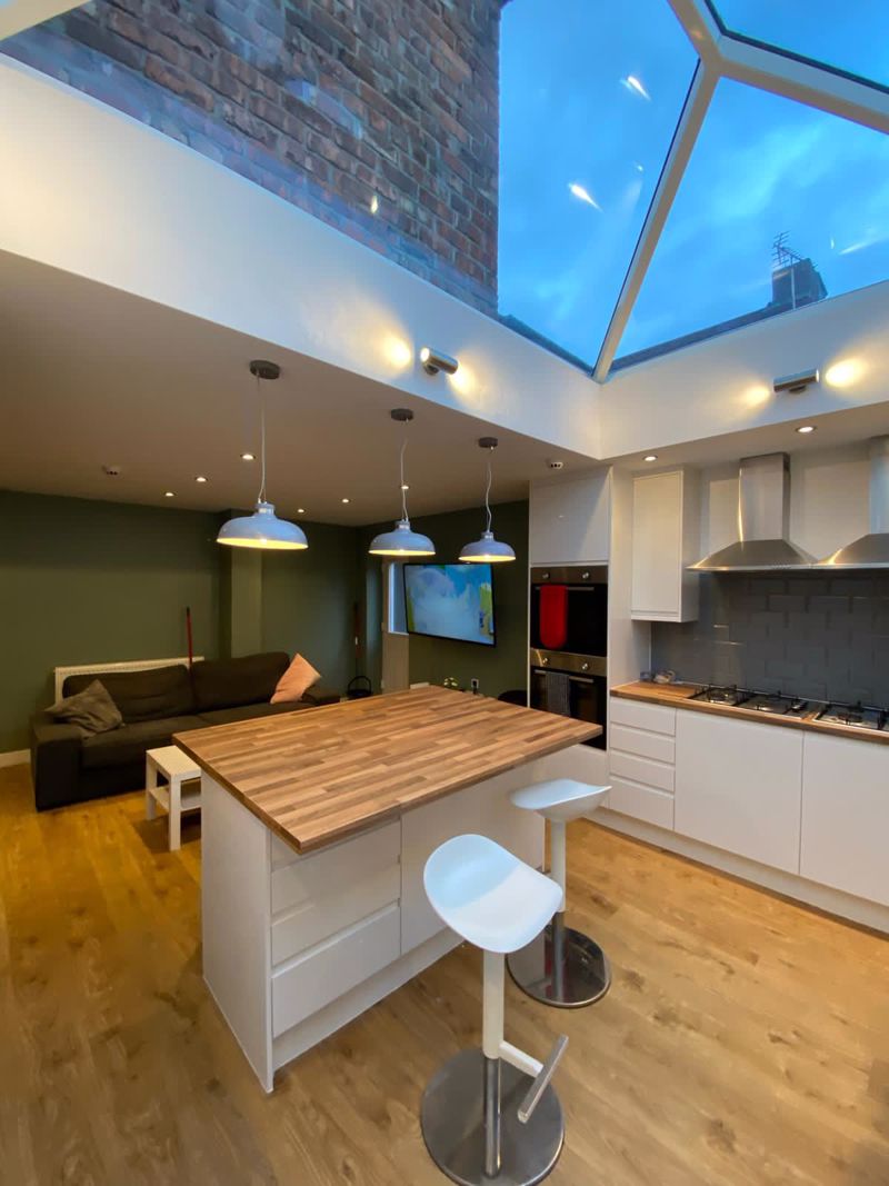 Room Alderson Road in Liverpool
