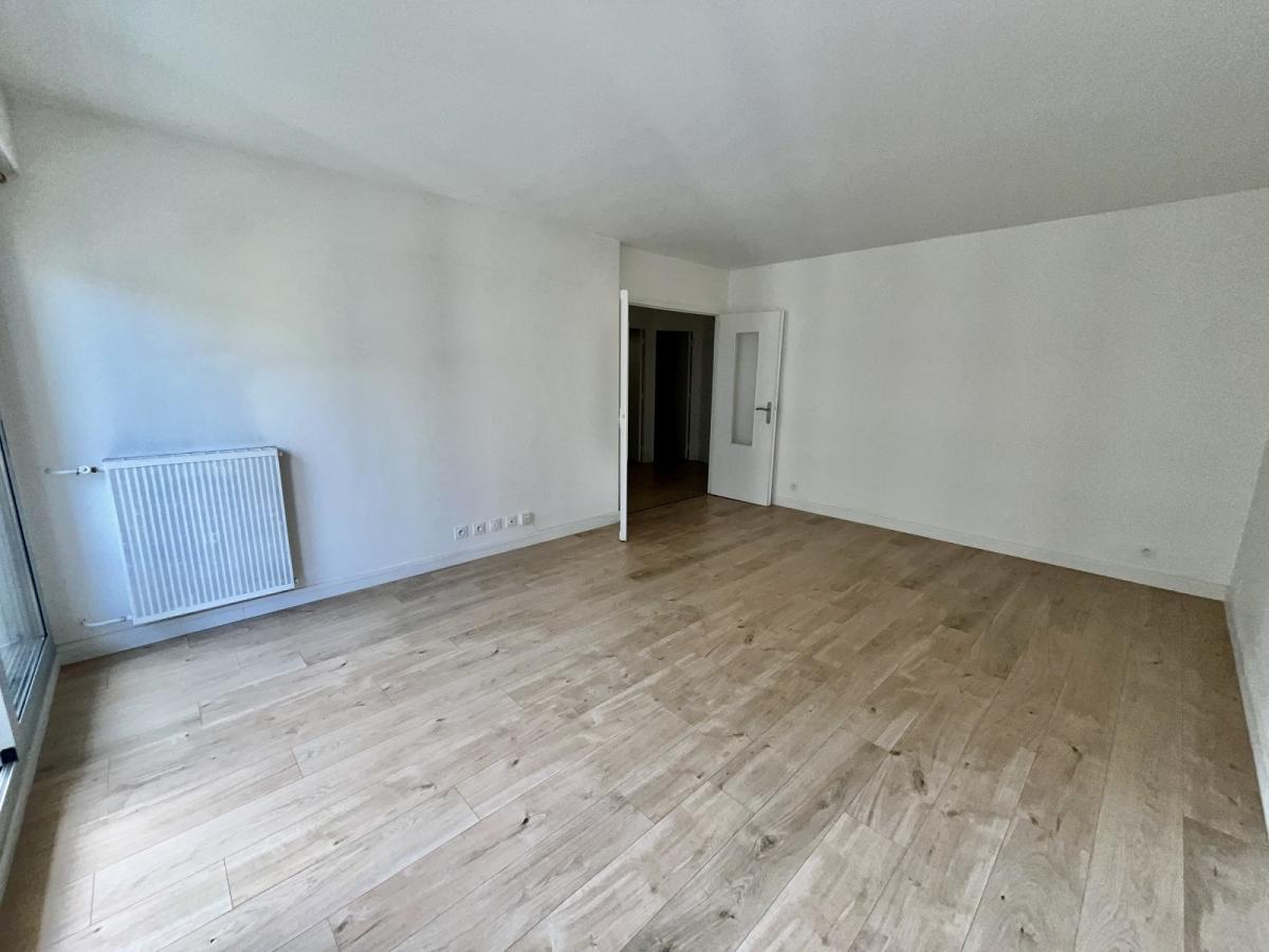Appartement Rue de la Tombe Issoire à Paris