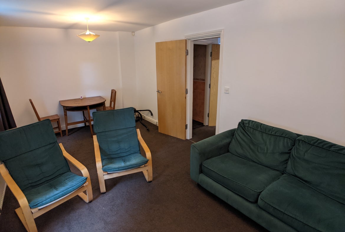 Flat Wilbraham Road in Manchester