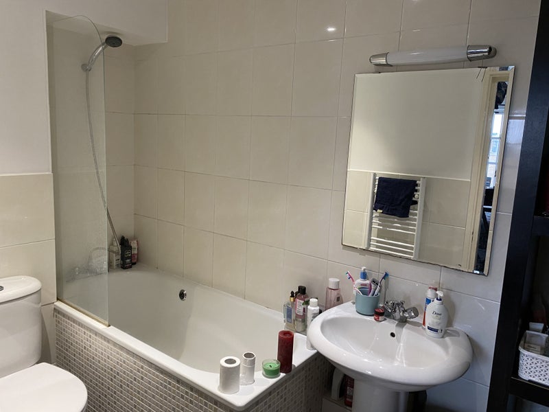Flat Weston Street in Greater London
