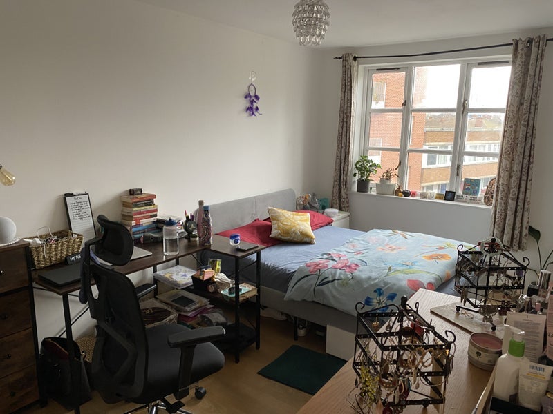 Flat Weston Street in Greater London