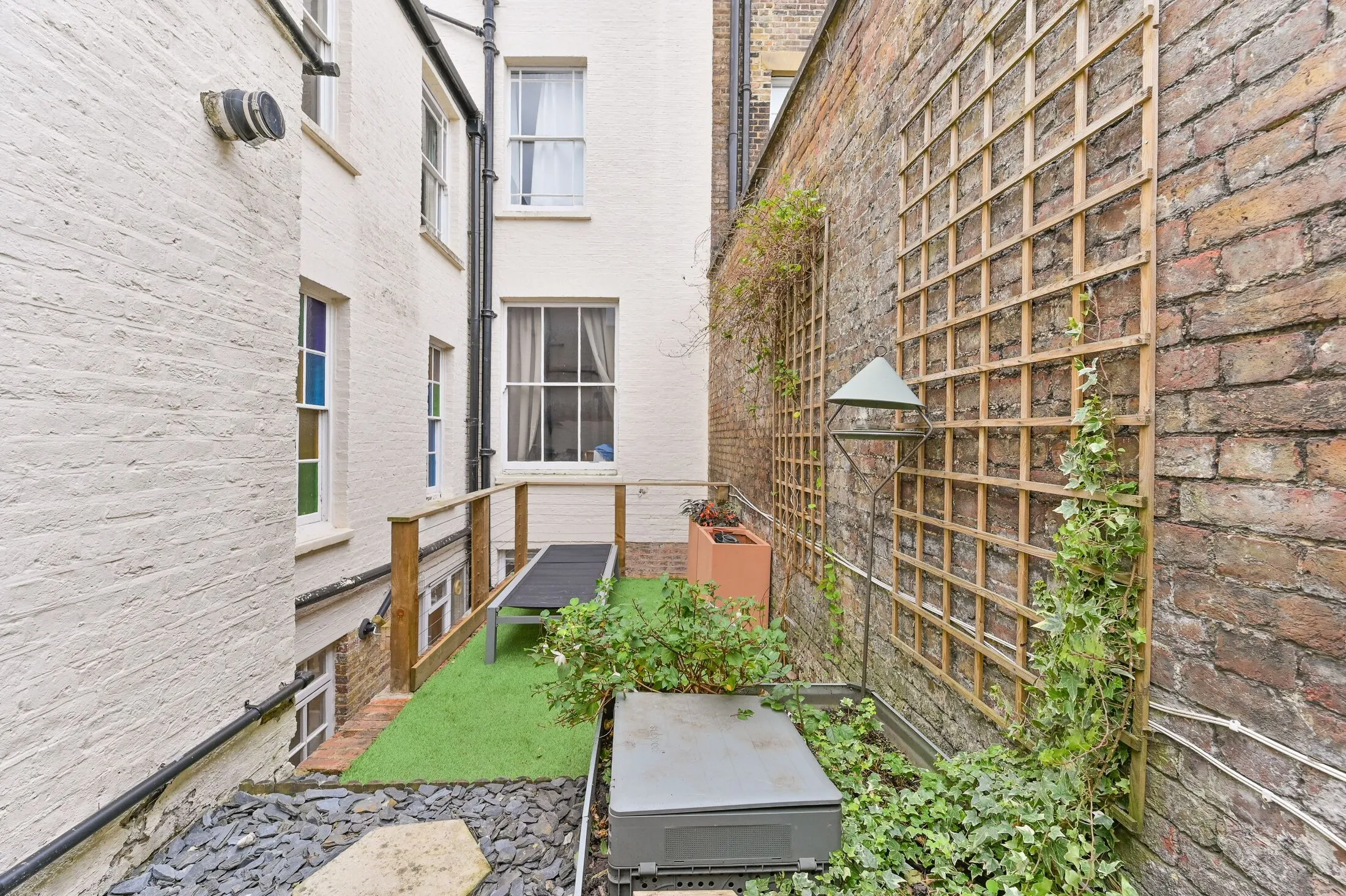 Flat Gipsy Hill in Greater London