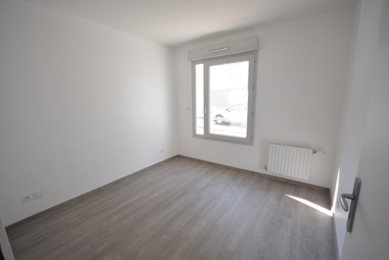 Flat Rue Paul Cambon in Villeurbanne