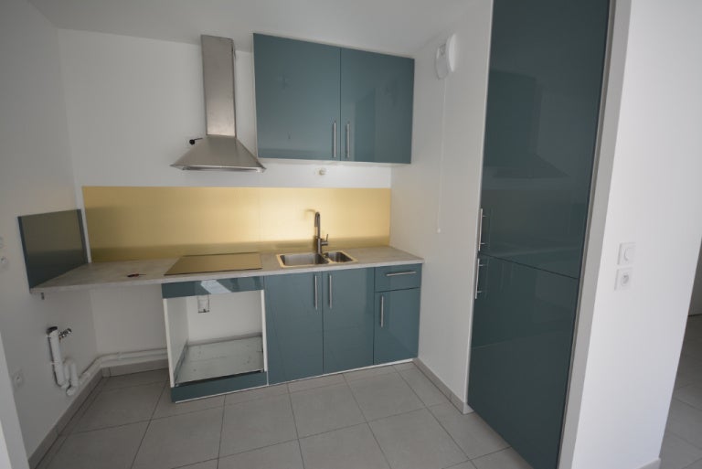 Flat Rue Paul Cambon in Villeurbanne