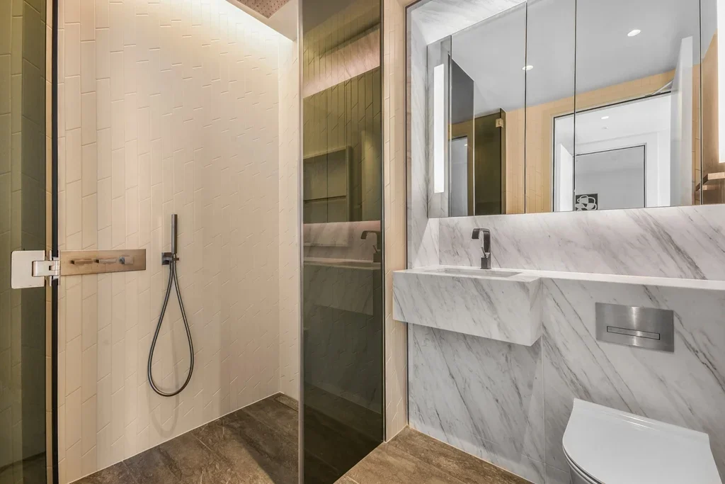 Flat Bishopsgate in City of London