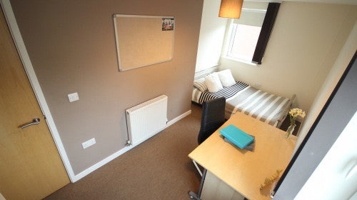 Room Broomhall Street in Sheffield