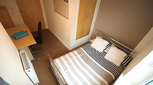 Room Broomhall Street in Sheffield