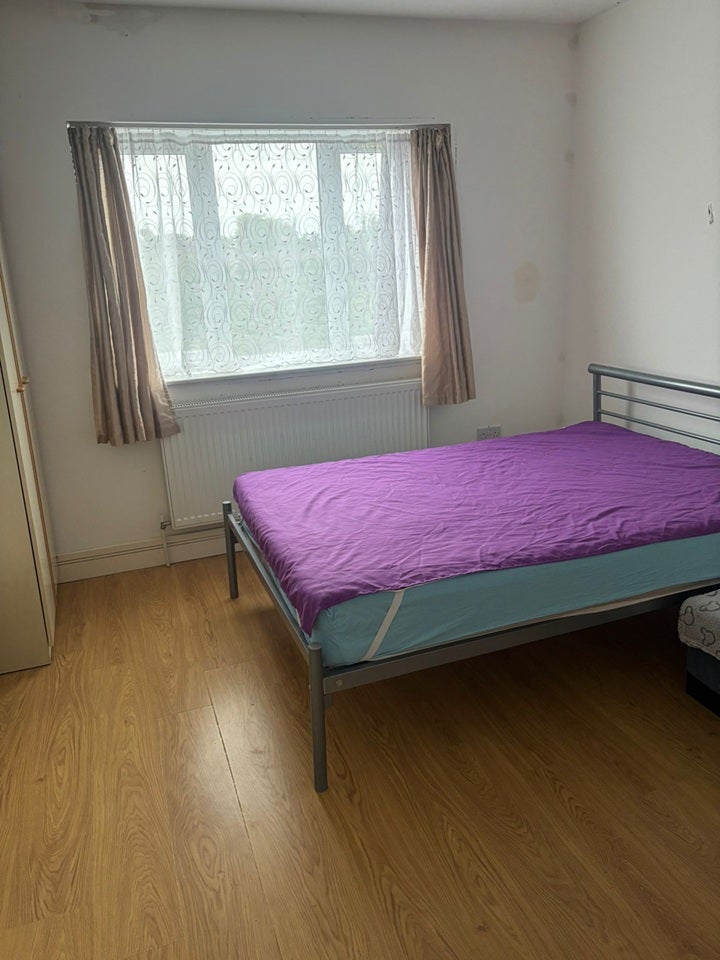 Room Canning Crescent in Greater London