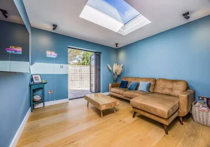 House Seafield Close in Chichester