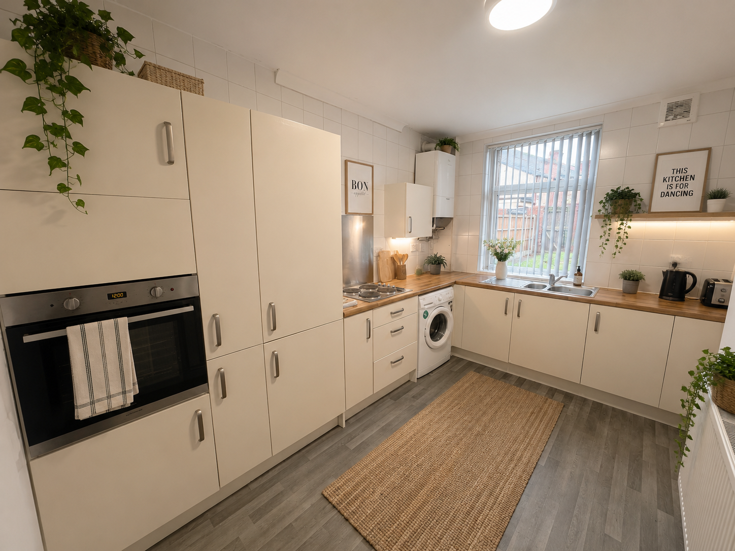 Room Exchange Street in Doncaster