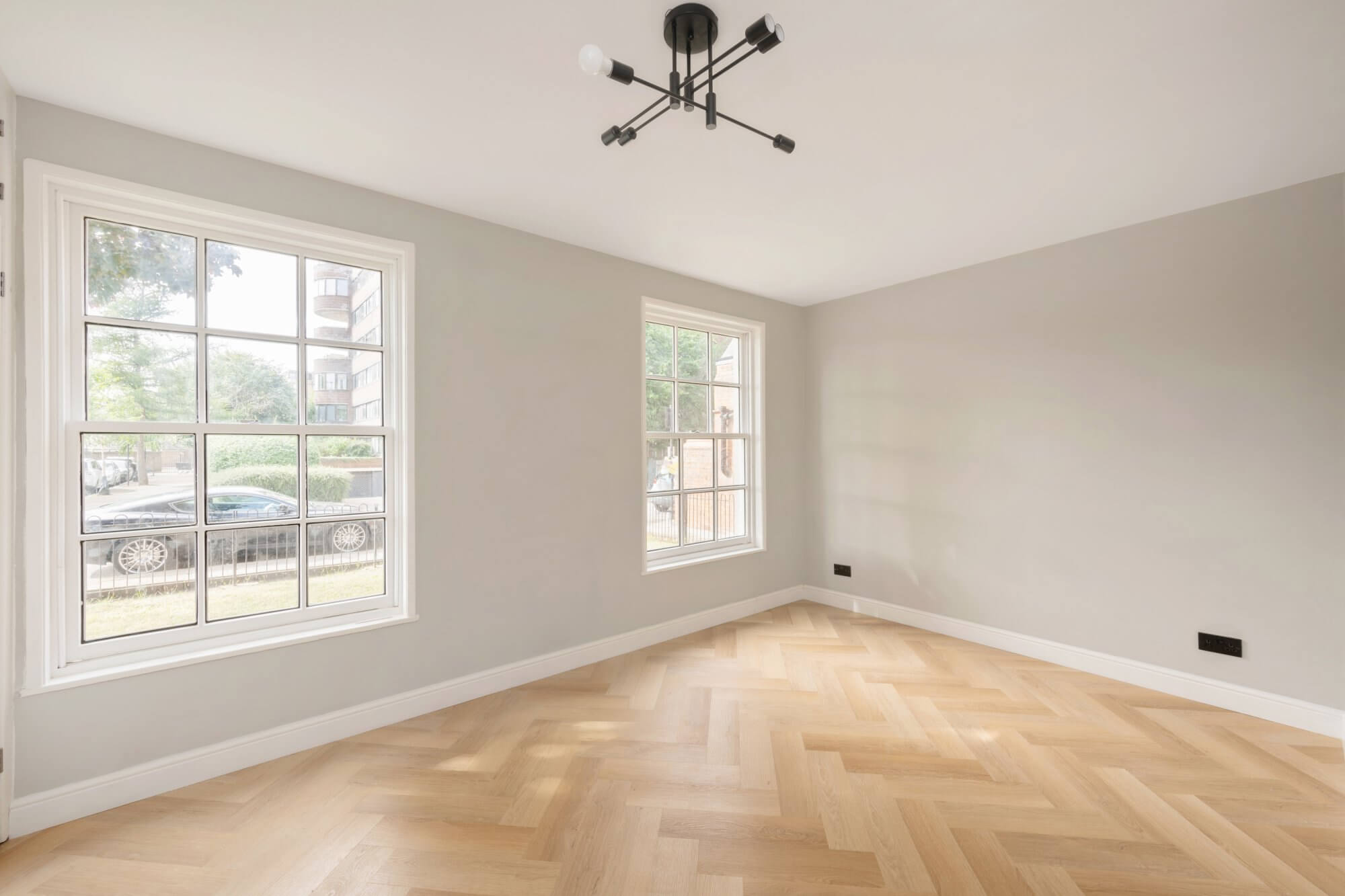 Flat Queen's Terrace in City of Westminster