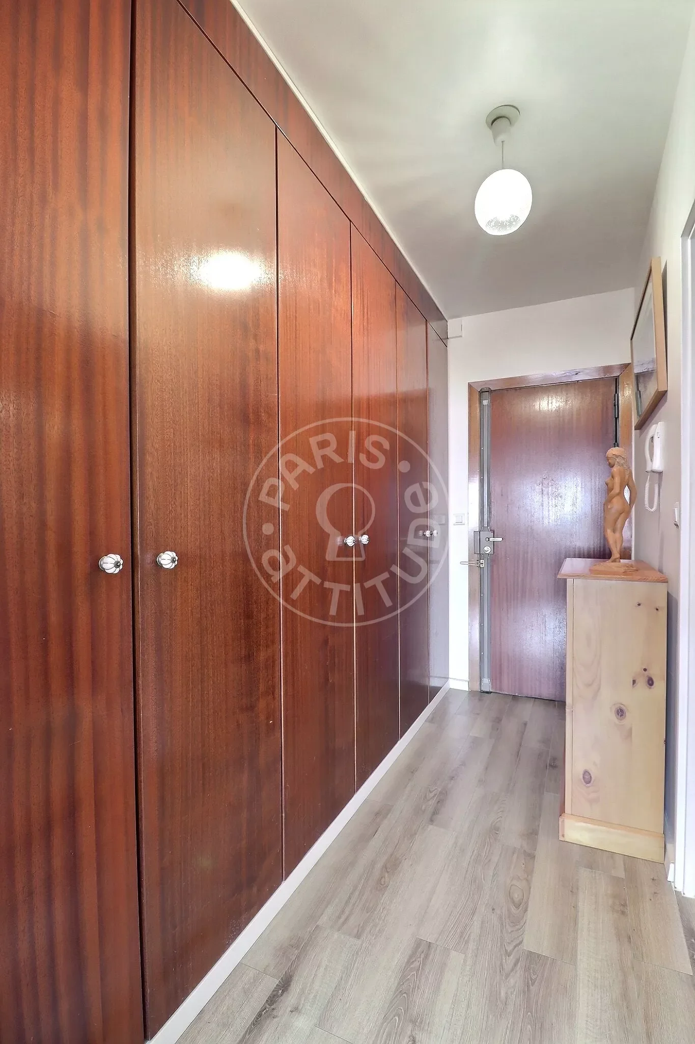 Appartement Rue Mornay à Paris