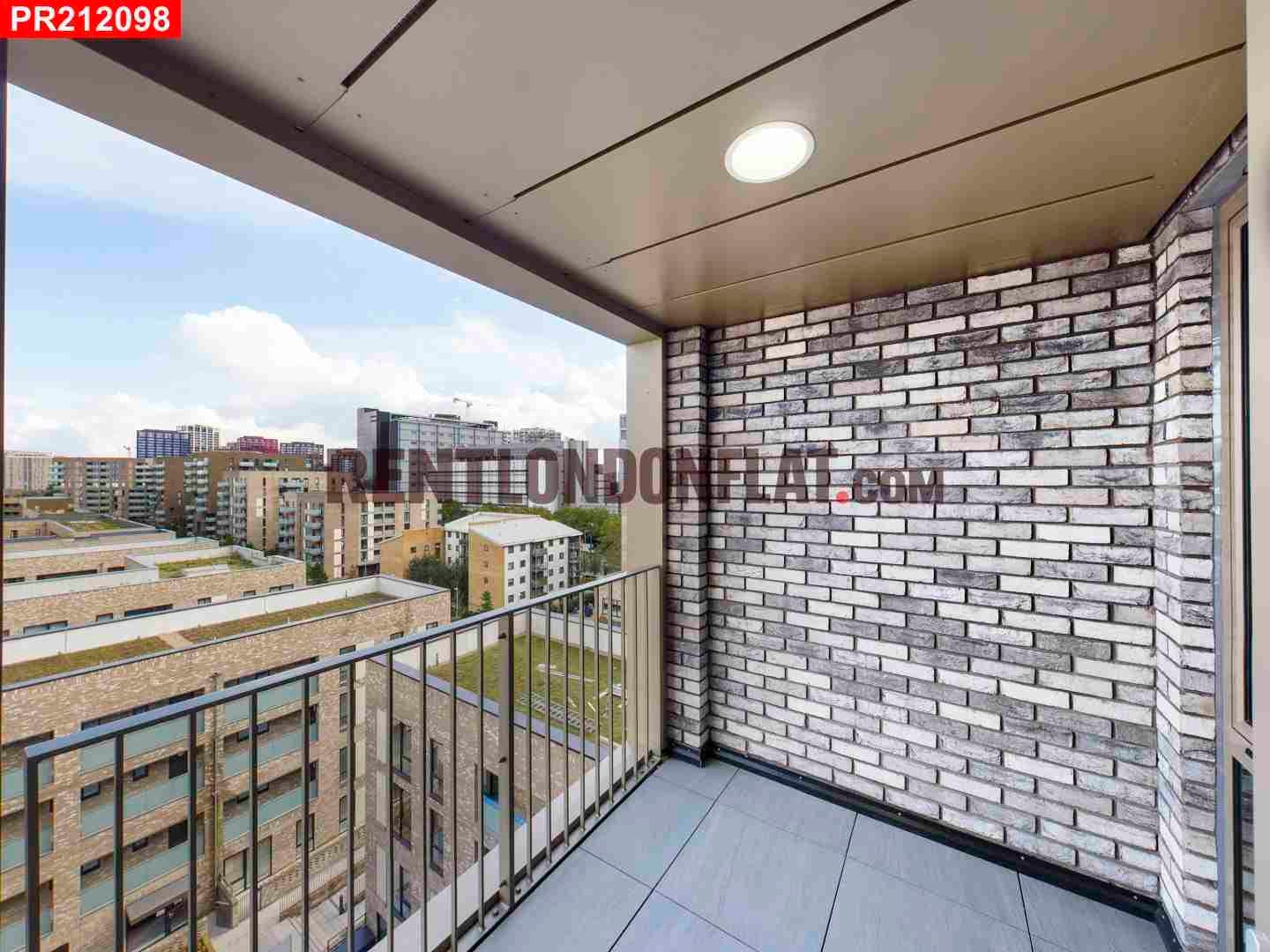 Flat Blair Street in Greater London