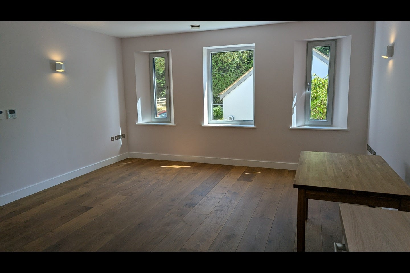 Flat East End in Weedon